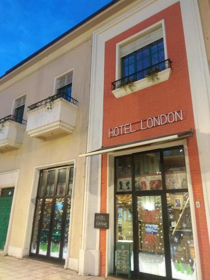 Hotel London Τίρανα Εξωτερικό φωτογραφία